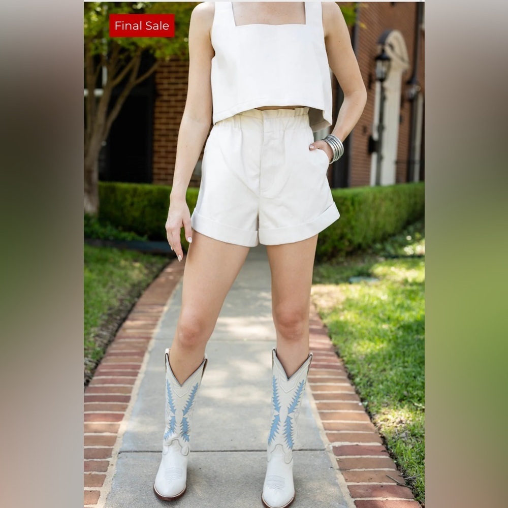 NWT BUDDY LOVE PEYTON PAPERBAG VEGAN LEATHER SHORTS - POWDER SMALL - Picture 12 of 14